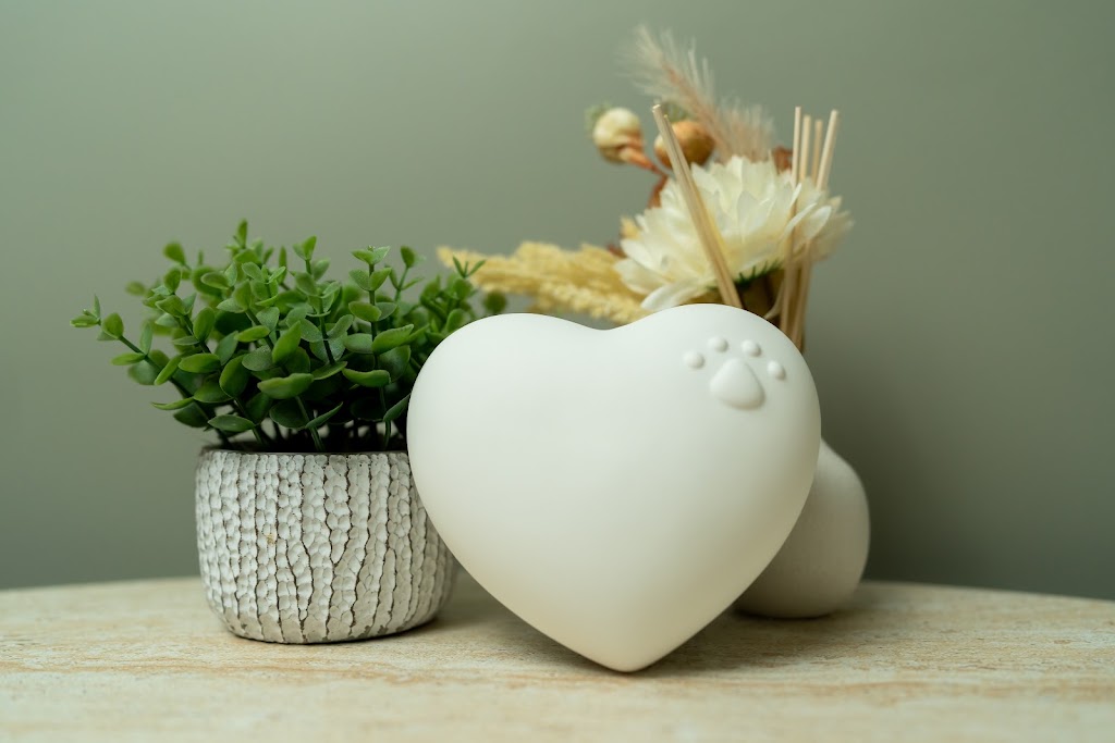Remember Me Pet Cremations | 5/38 Alta Rd, Caboolture QLD 4510, Australia | Phone: 1300 767 387