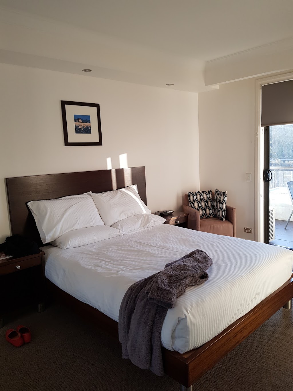 The Esplanade Motel | lodging | 251 Esplanade, Lakes Entrance VIC 3909, Australia | 0351551933 OR +61 3 5155 1933