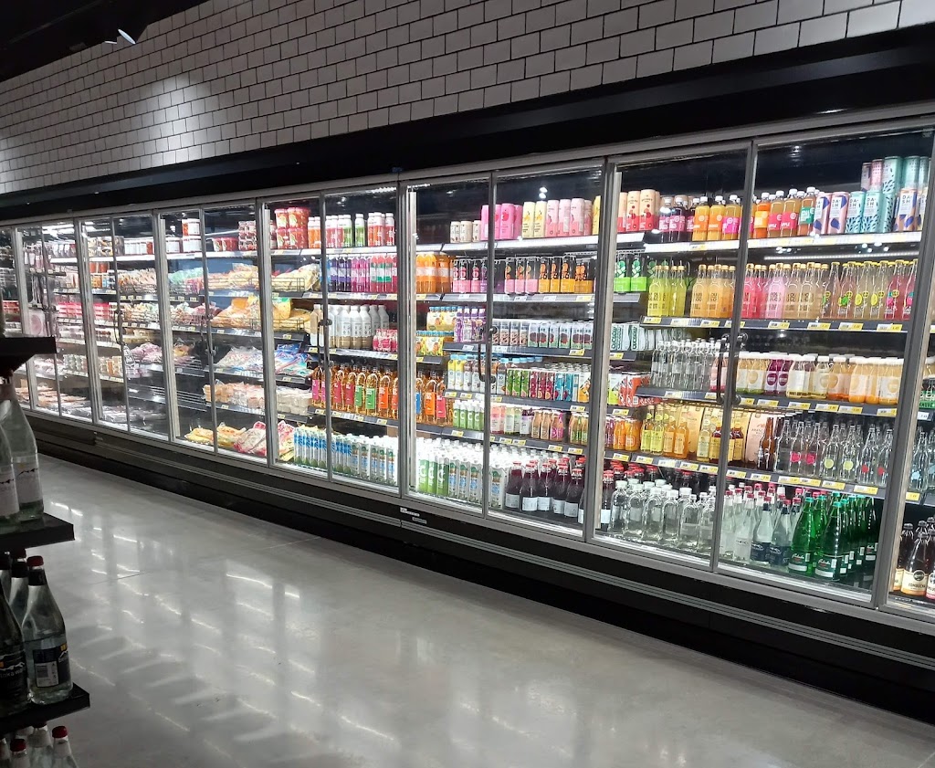 Tom’s Marketplace | MO2/40 Main St, Armstrong Creek VIC 3217, Australia | Phone: 0401 909 511