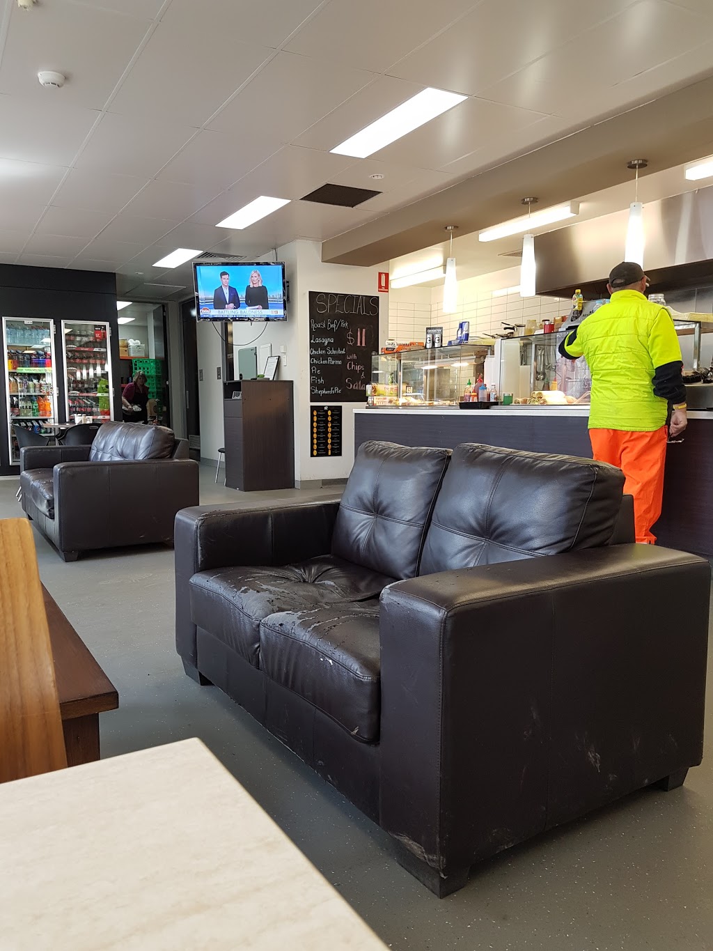 Cafe 162 | cafe | 162 Australis Dr, Derrimut VIC 3030, Australia | 0383532105 OR +61 3 8353 2105