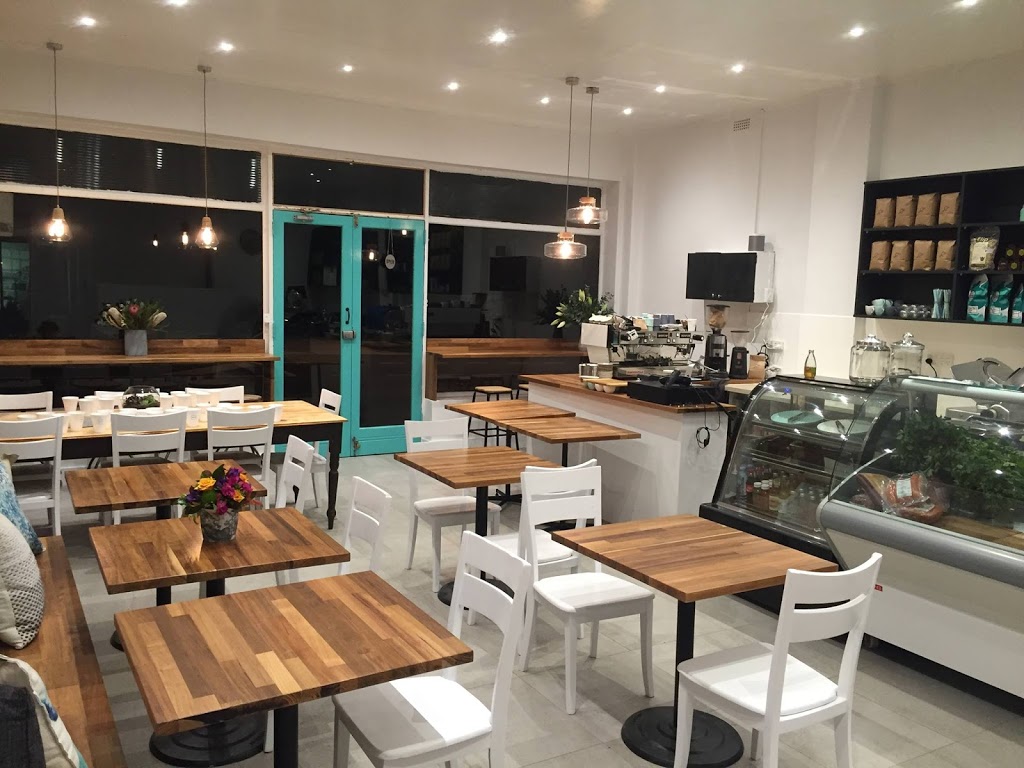 Venita Cafe | cafe | 159 Cumberland Rd, Pascoe Vale VIC 3044, Australia | 0393041358 OR +61 3 9304 1358