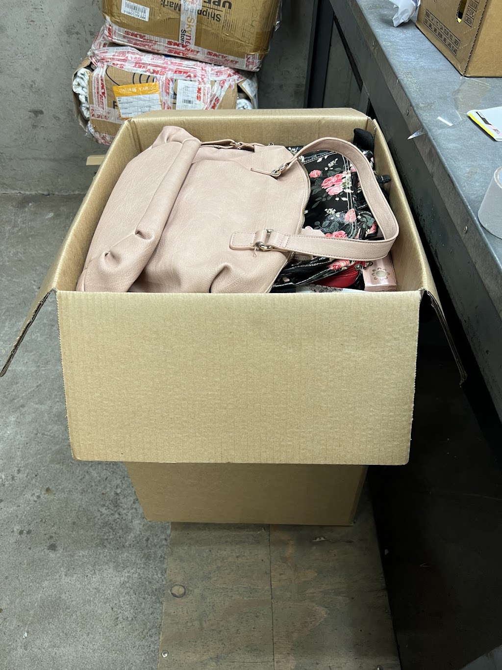 Courier Dai ( कुरियर दाई ) | 24 Good St, Granville NSW 2142, Australia | Phone: 0420 322 176