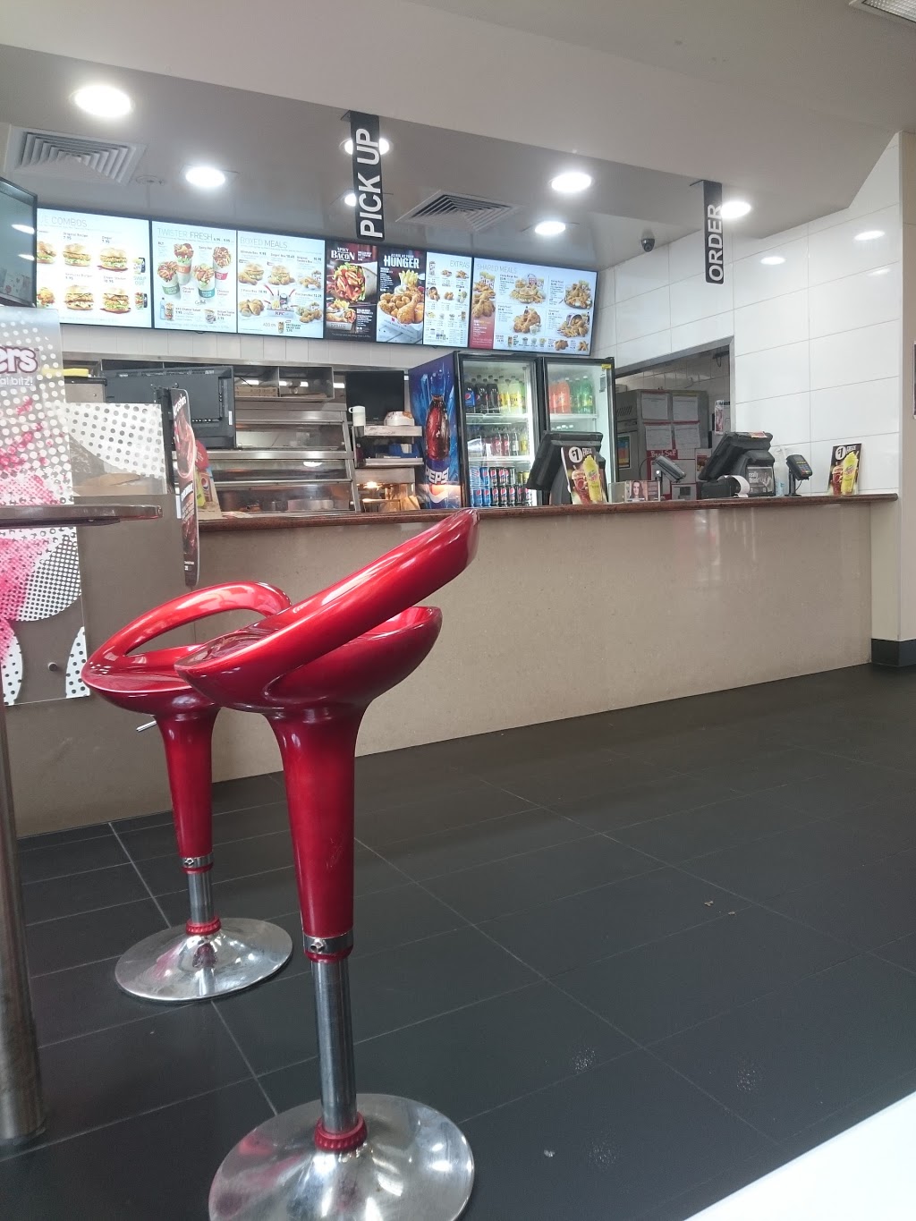 KFC Endeavour Hills | restaurant | 78-80I Heatherton Road Cnr Heatherton Rd and, Matthew Flinders Ave, Endeavour Hills VIC 3802, Australia | 0397062700 OR +61 3 9706 2700