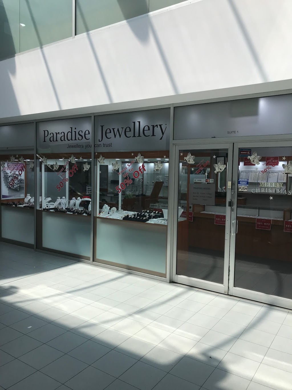 Paradise Jewellery | jewelry store | Shop 1/159-165 Queen St, Campbelltown NSW 2560, Australia | 0246274919 OR +61 2 4627 4919