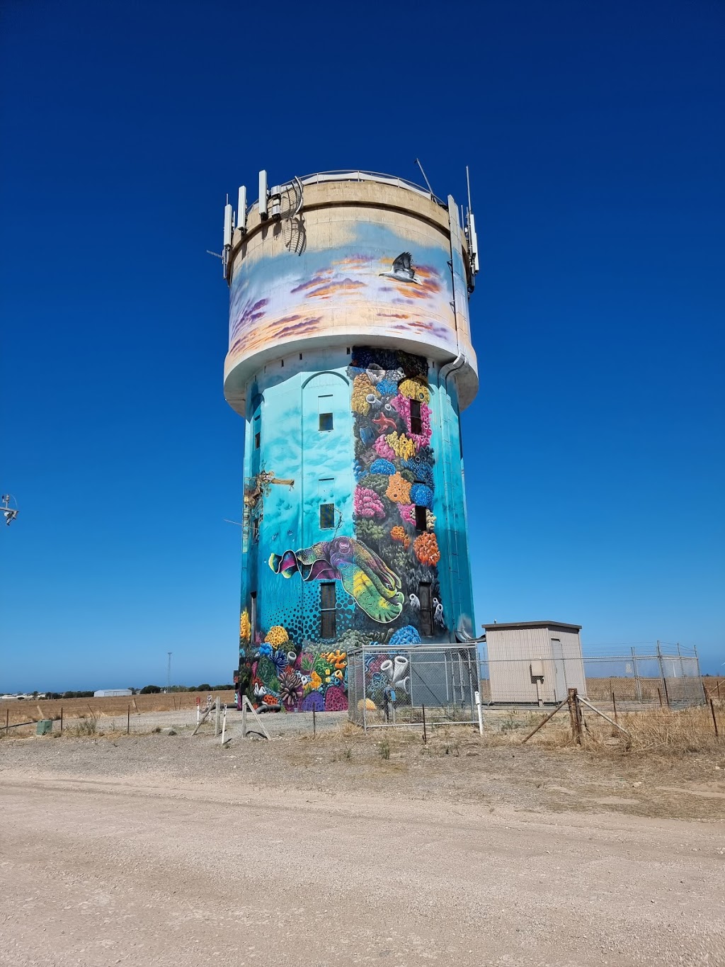 Edithburgh Water Tower | tourist attraction | New Honiton Rd, Edithburgh SA 5583, Australia | 0888320000 OR +61 8 8832 0000