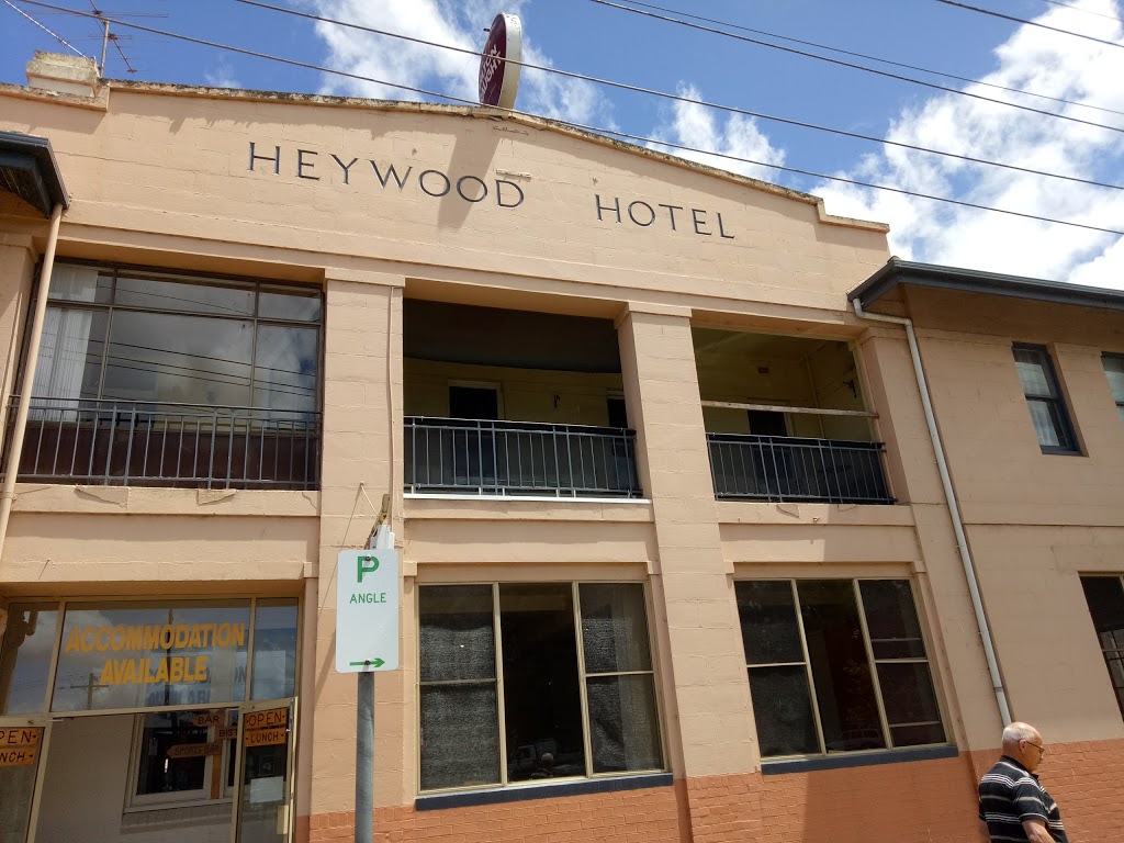 Heywood Hotel | store | 47 Edgar St, Heywood VIC 3304, Australia | 0355271803 OR +61 3 5527 1803