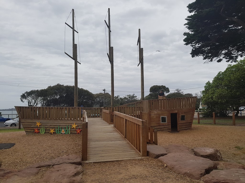 Mornington Park Playground | Mornington VIC 3931, Australia | Phone: 0425 635 052