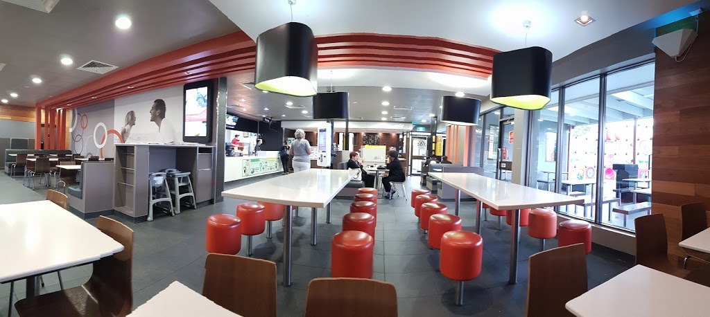 McDonalds Ferntree Gully | cafe | 740/742 Burwood Hwy, Ferntree Gully VIC 3156, Australia | 0397586657 OR +61 3 9758 6657
