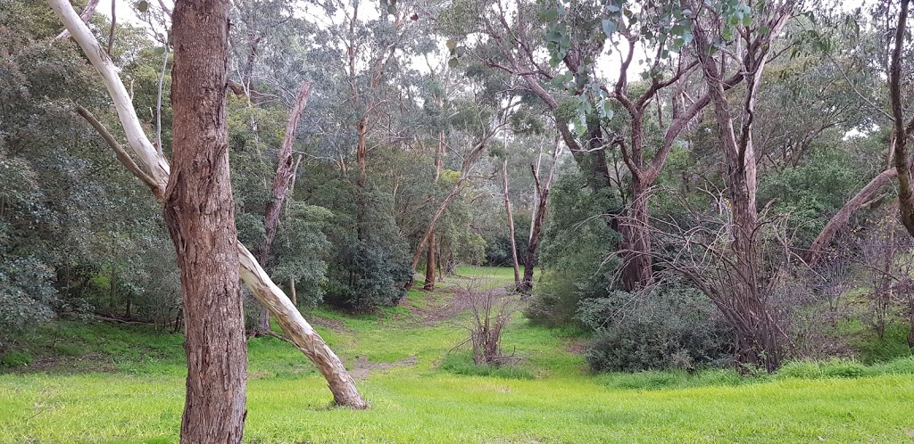 Moresby Street Reserve | park | 3 Moresby St, Mitcham VIC 3132, Australia