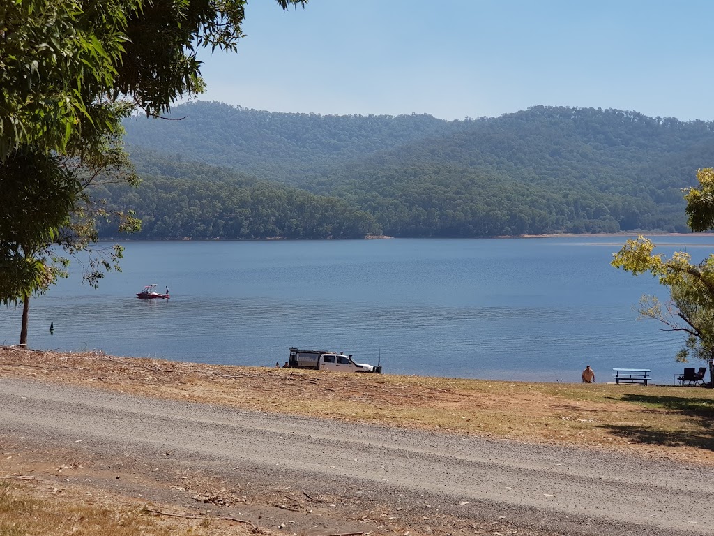 Lake Buffalo | park | 1999 Buffalo River Rd, Buffalo River VIC 3737, Australia