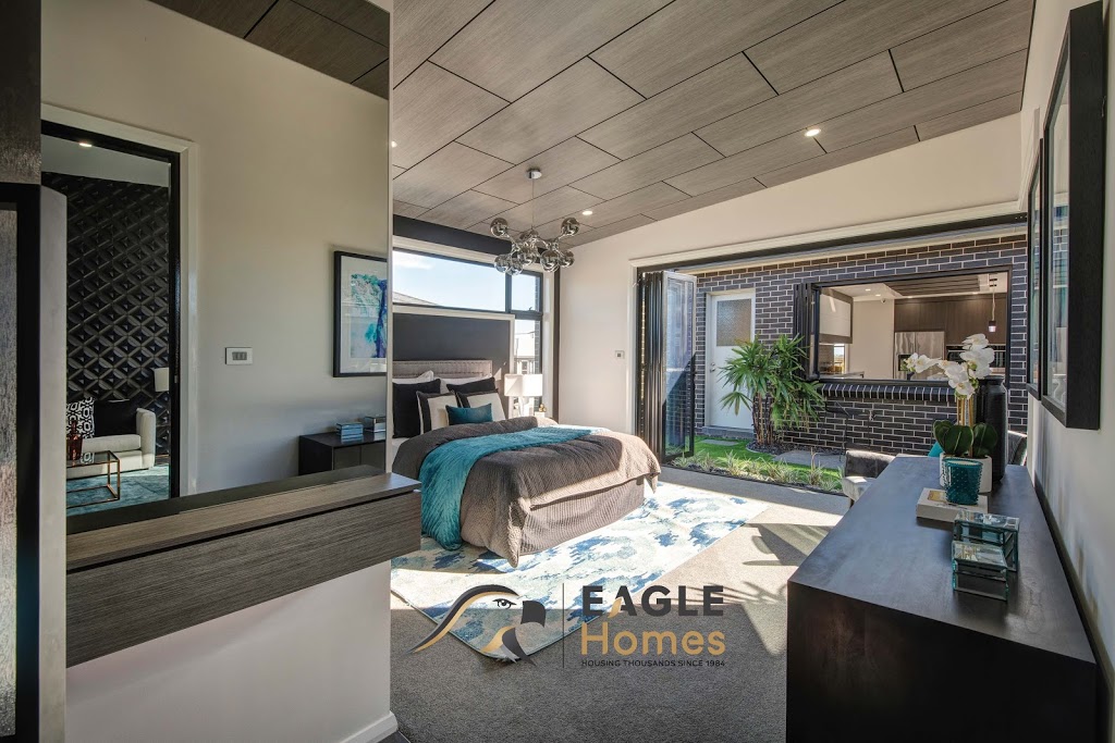 Eagle Homes - Middleton Grange Display Homes | Cnr Fifteenth Avenue and, Kingsford Smith Ave, Middleton Grange NSW 2171, Australia | Phone: 0432 151 017