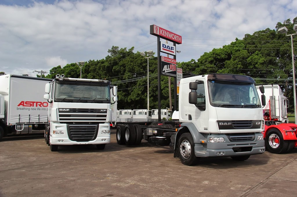 Suttons Trucks Arncliffe | store | Showroom 4/93 Princes Hwy, Arncliffe NSW 2205, Australia | 0290543098 OR +61 2 9054 3098