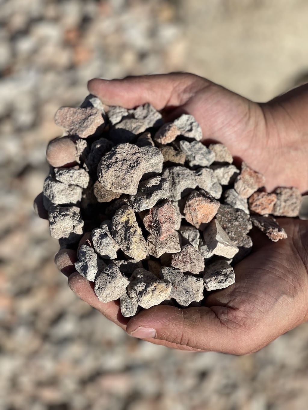 Camden Sand and Gravel | 299 Cawdor Rd, Camden NSW 2570, Australia | Phone: (02) 4655 7252