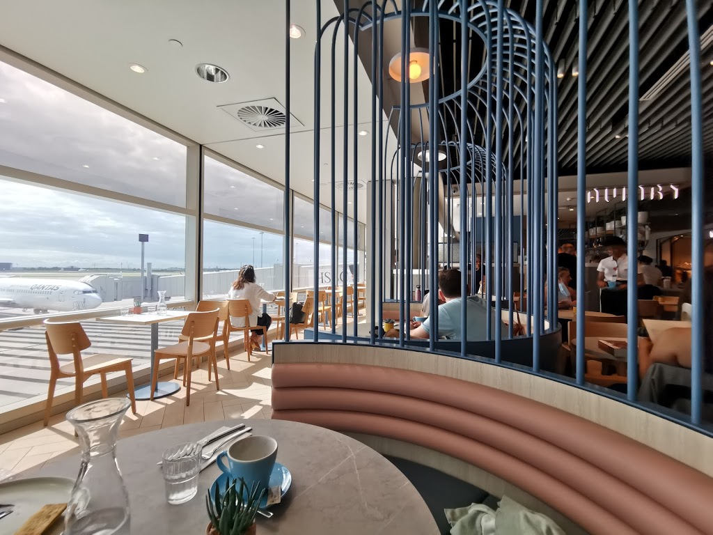 The Aviary Cafe Bar | cafe | Bert Hinkler Dr, Brisbane Airport QLD 4008, Australia | 0431809609 OR +61 431 809 609