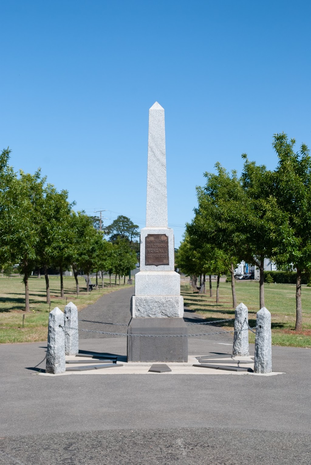 Miners Rest Soldiers Memorial | park | Creswick St, Miners Rest VIC 3352, Australia