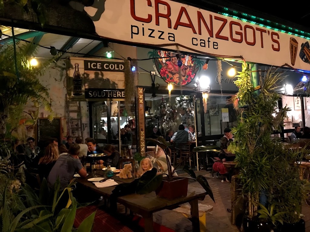 Cranzgots Pizza Cafe | 1 Careel Head Rd, Avalon Beach NSW 2107, Australia | Phone: (02) 9918 5550