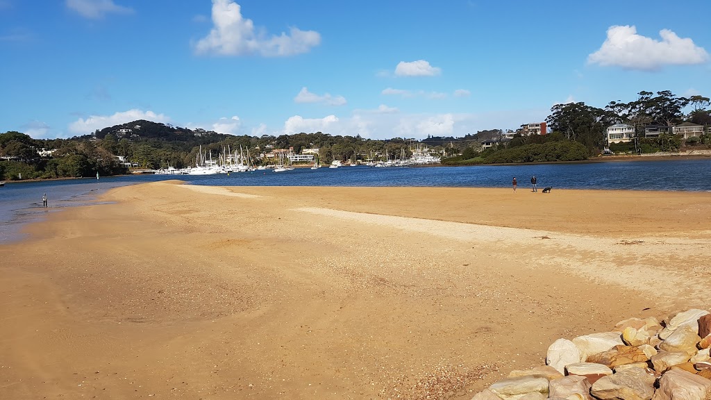 Bayview Dog Park | park | 1670 Pittwater Rd, Bayview NSW 2104, Australia | 1300434434 OR +61 1300 434 434