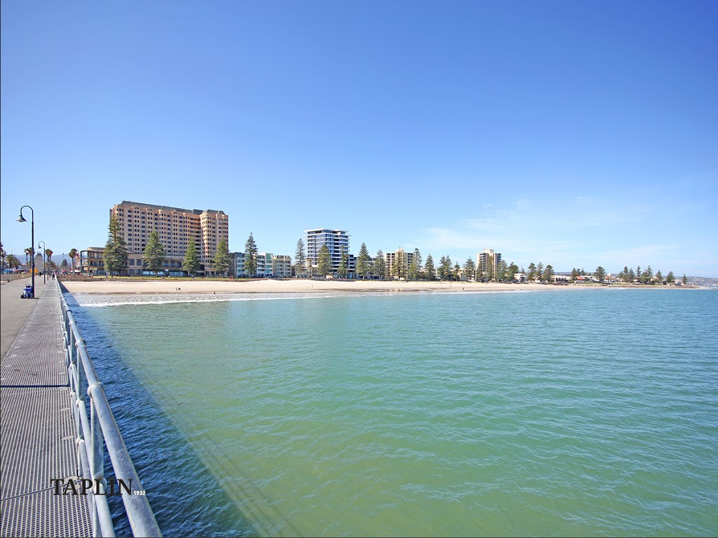 Taft Apartments | lodging | 18 Moseley St, Glenelg SA 5045, Australia | 0418825758 OR +61 418 825 758