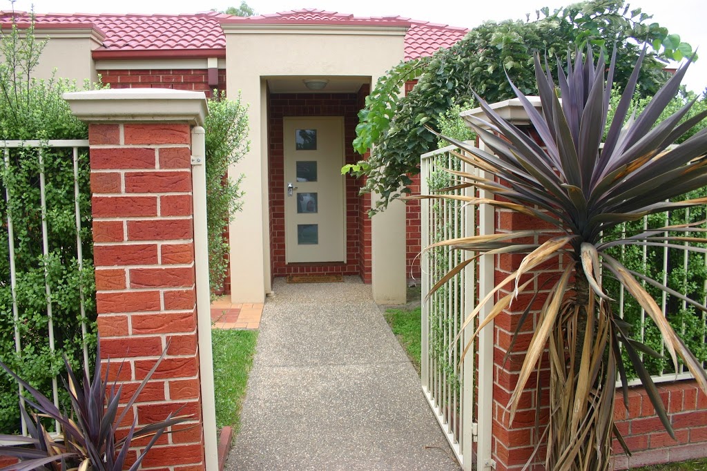 Villa on Nathan Albury | lodging | 516 Nathan Ave, Albury NSW 2640, Australia | 0498988978 OR +61 498 988 978