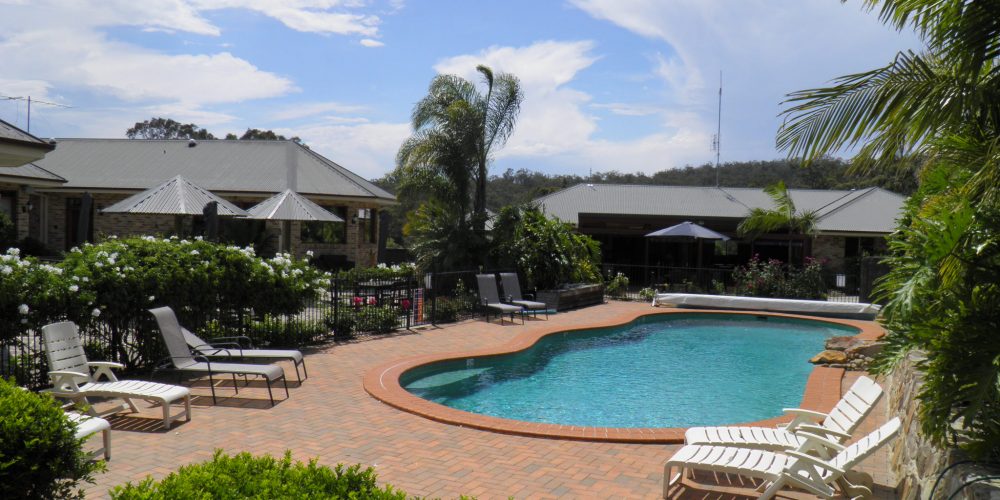 Robyns Nest Guesthouse | lodging | 188 Merimbula Dr, Merimbula NSW 2548, Australia | 0264954956 OR +61 2 6495 4956