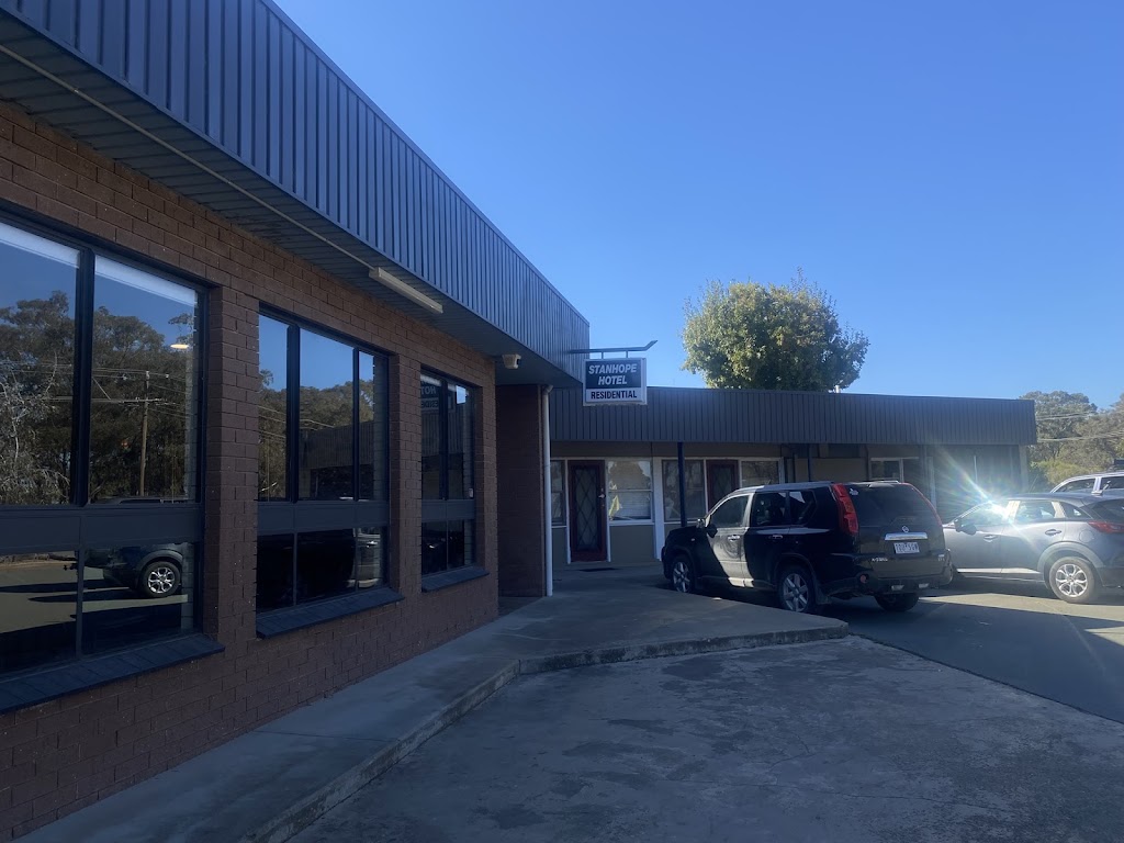 The Wallenjoe Hotel | 67/69 Midland Hwy, Stanhope VIC 3623, Australia | Phone: (03) 5857 2293