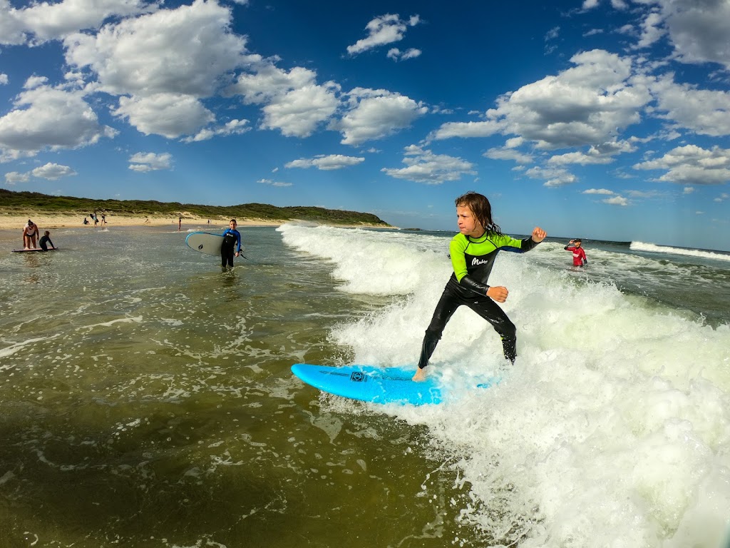 Newcastle Surf School |  | Nobbys Rd, Newcastle East NSW 2300, Australia | 0405500469 OR +61 405 500 469