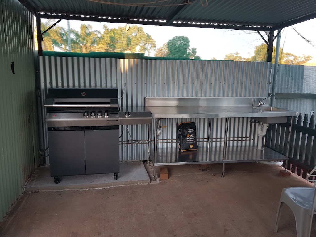 Goldfields Guesthouse | 122 Piesse St, Boulder WA 6432, Australia | Phone: 0417 213 523