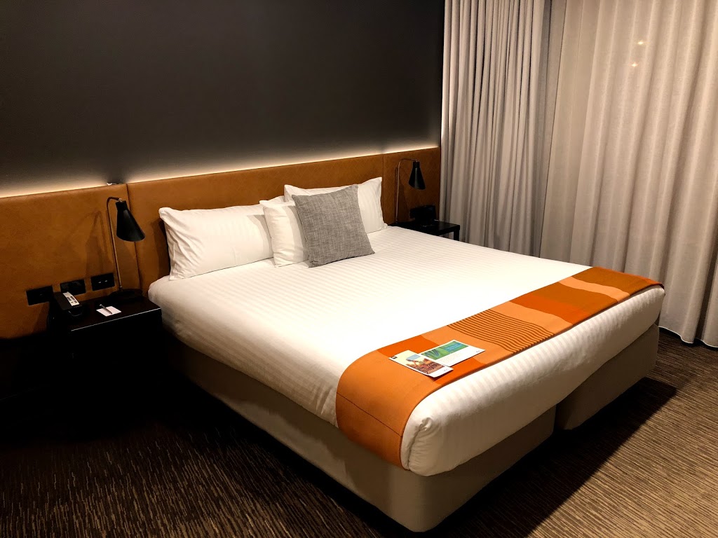 Vibe Hotel Canberra | 1 Rogan St, Canberra ACT 2609, Australia | Phone: (02) 6201 1500