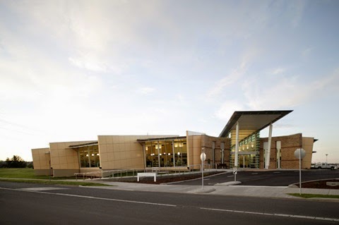 Singleton Public Library | library | 8-10 Queen St, Singleton NSW 2330, Australia | 0265787500 OR +61 2 6578 7500