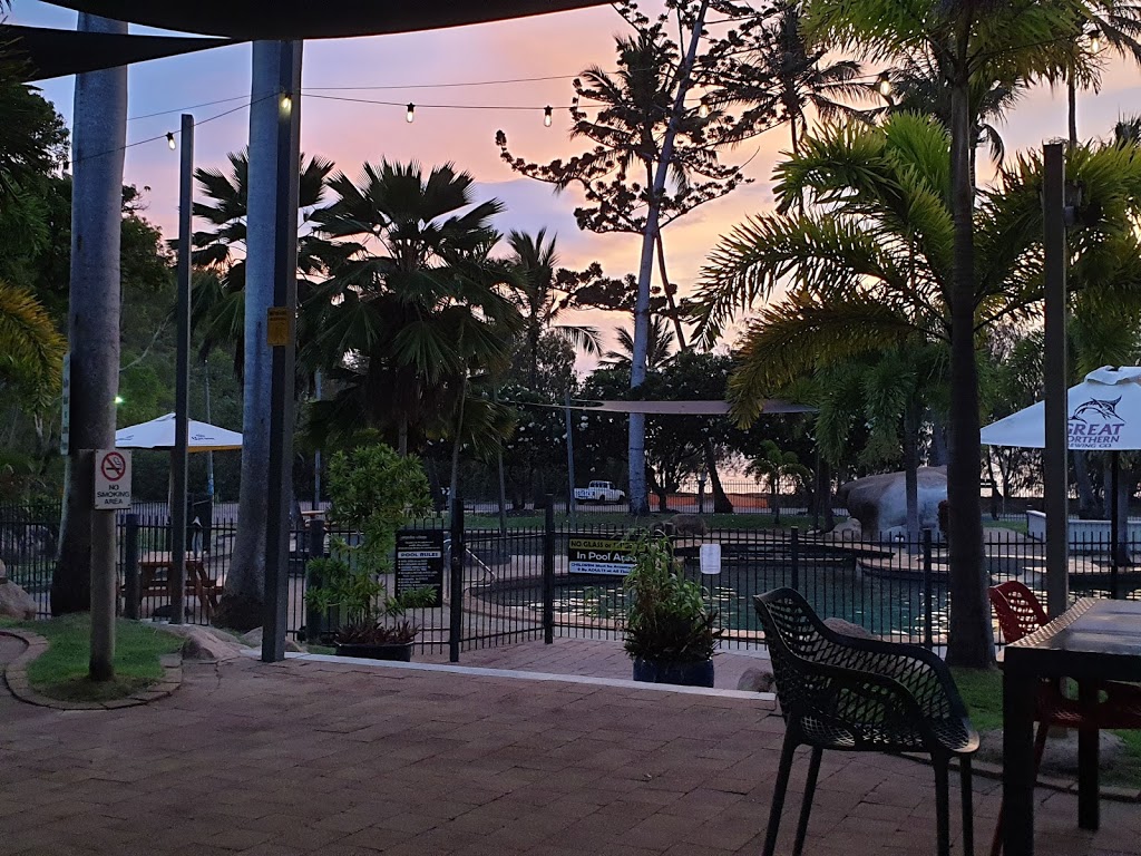 Arcadia Village Hotel | Magnetic Island Pub | 1-4 Marine Parade, Arcadia QLD 4819, Australia | Phone: (07) 4778 5177