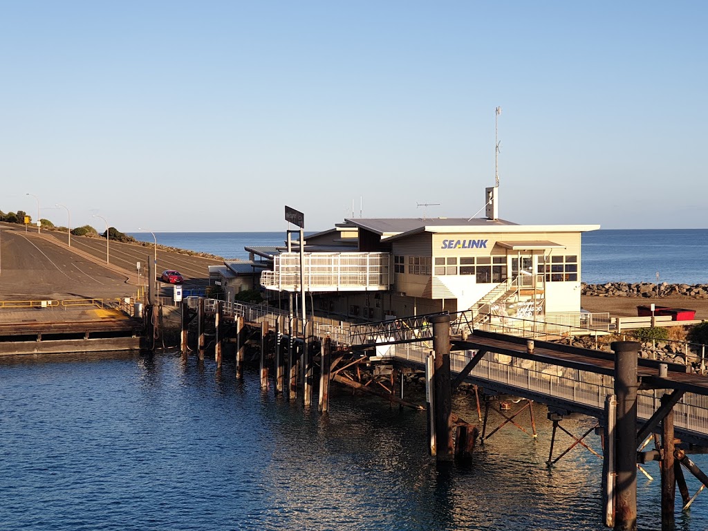SeaLink Ferry Terminal - Cape Jervis | Flinders Dr, Cape Jervis SA 5204, Australia | Phone: 13 13 01