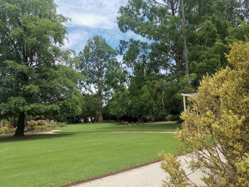 Albury Botanic Gardens | park | Dean Street and, Wodonga Pl, Albury NSW 2640, Australia | 0260238111 OR +61 2 6023 8111