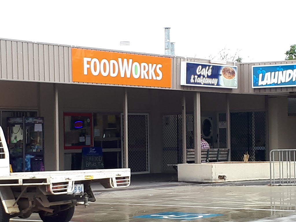 FoodWorks | supermarket | 9 Toowoomba Rd, Oakey QLD 4401, Australia | 0746911480 OR +61 7 4691 1480