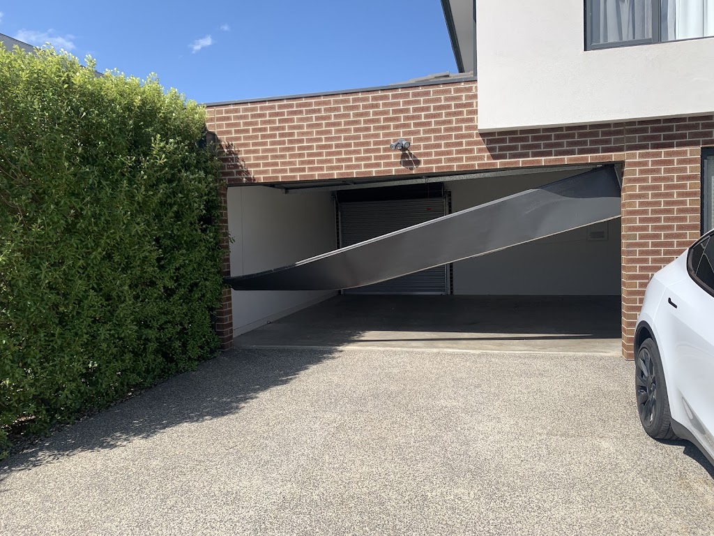 Partap Garage Doors and Gates | 112 Stratus St, Tarneit VIC 3029, Australia | Phone: 0423 962 222