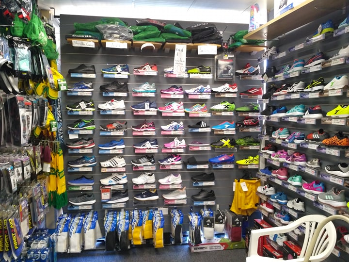 SportFirst The Gap | shoe store | 1000 Waterworks Rd, The Gap QLD 4061, Australia | 0733000111 OR +61 7 3300 0111
