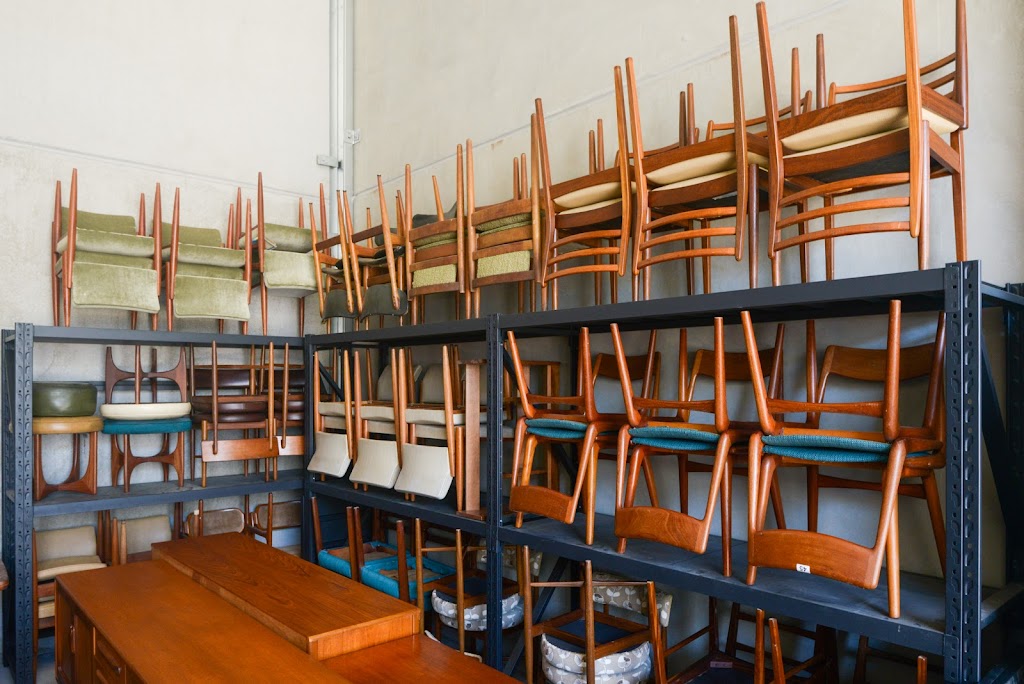 The Continuum - Mid Century Modern Furniture | 33 Orontes Cl, Sancrox NSW 2446, Australia | Phone: 0423 403 369