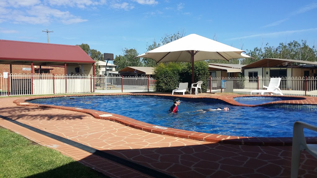 Ingenia Holidays Sun Country | 18 Tocumwal Rd, Mulwala NSW 2647, Australia | Phone: (03) 5743 1074