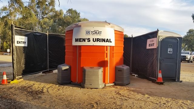 Mildura Truck & Toilet Hire | 579 Benetook Ave, Mildura VIC 3500, Australia | Phone: (03) 5024 4666