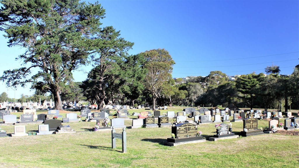Kiama Cemetery | Princes Hwy, Bombo NSW 2533, Australia | Phone: (02) 4232 0444