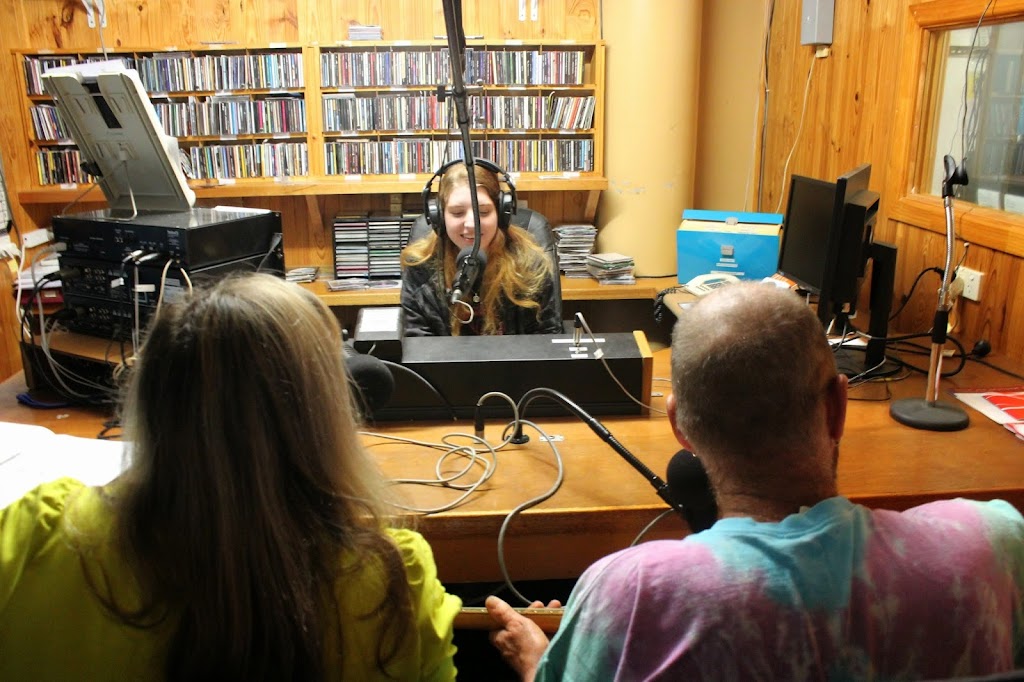 Radio 4NAG | 78 John St, Yeppoon QLD 4703, Australia | Phone: (07) 4939 8211