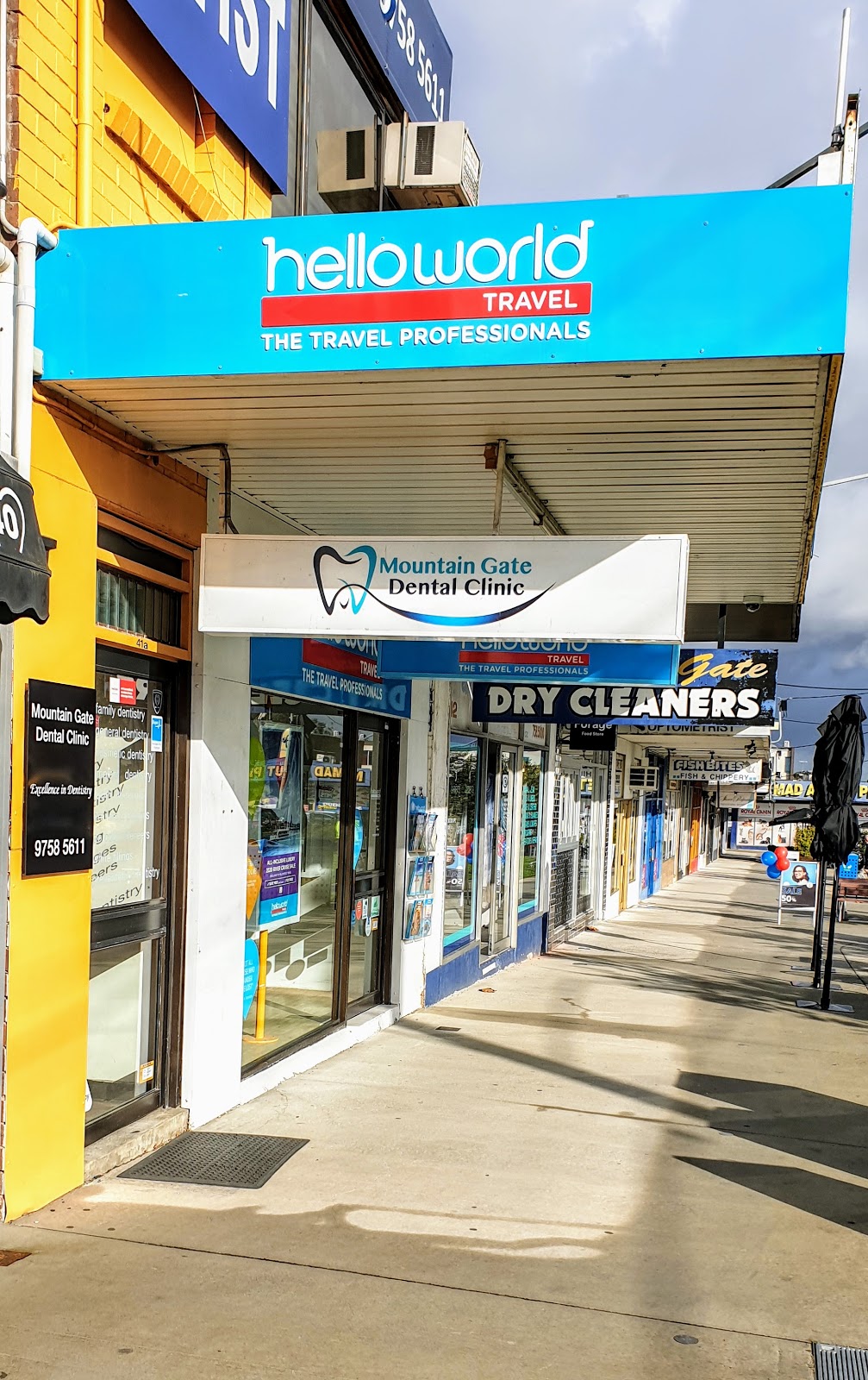Helloworld Travel Ferntree Gully | travel agency | 1880 Ferntree Gully Rd, Shop 41, Mountain Gate Shopping Centre, Ferntree Gully VIC 3156, Australia | 0397587088 OR +61 3 9758 7088