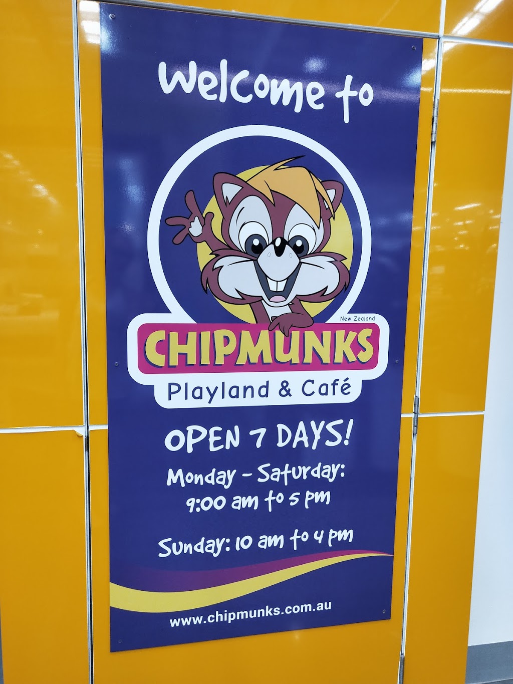 Chipmunks Playland & Cafe Pakenham | Tenancy 4/825 Princes Hwy, Pakenham VIC 3810, Australia | Phone: (03) 5925 7732