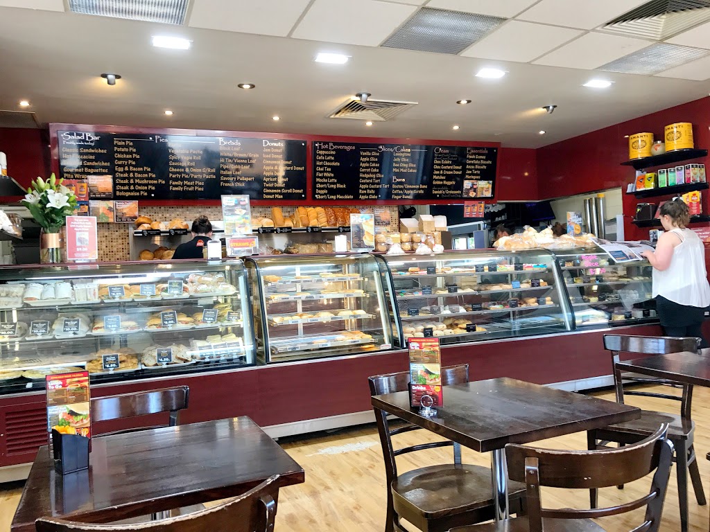 Golden Nugget Bakery | bakery | 1117 Sturt St, Ballarat Central VIC 3350, Australia | 0353334149 OR +61 3 5333 4149