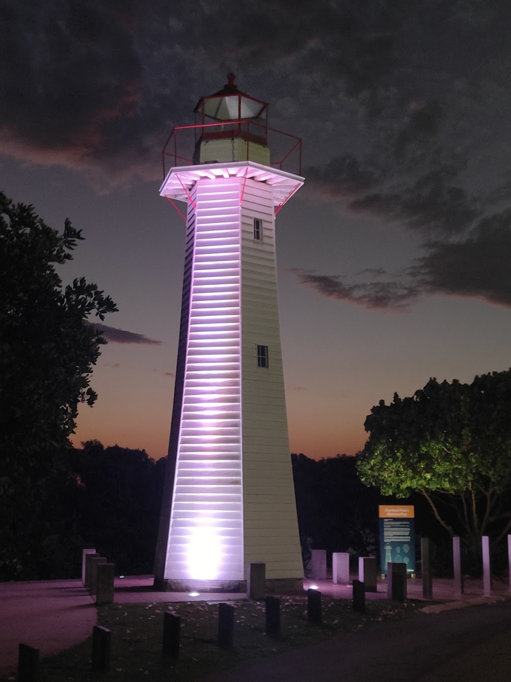 BE THAT WILDFIRE | 237 Shore St N, Cleveland QLD 4163, Australia | Phone: 0481 232 673