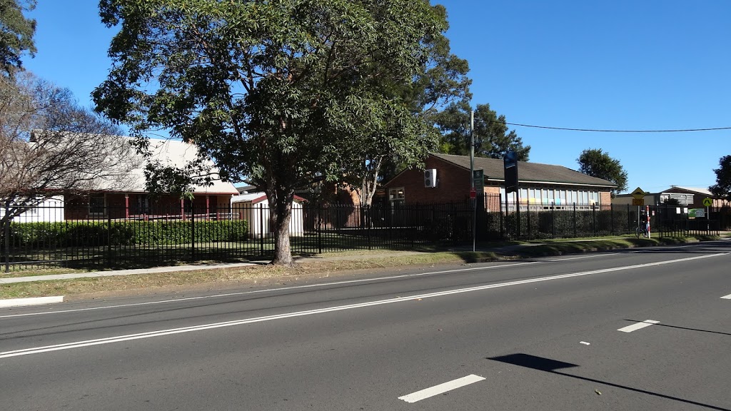 Kingswood Public School | school | 46-54 Second Ave, Kingswood NSW 2747, Australia | 0247364028 OR +61 2 4736 4028