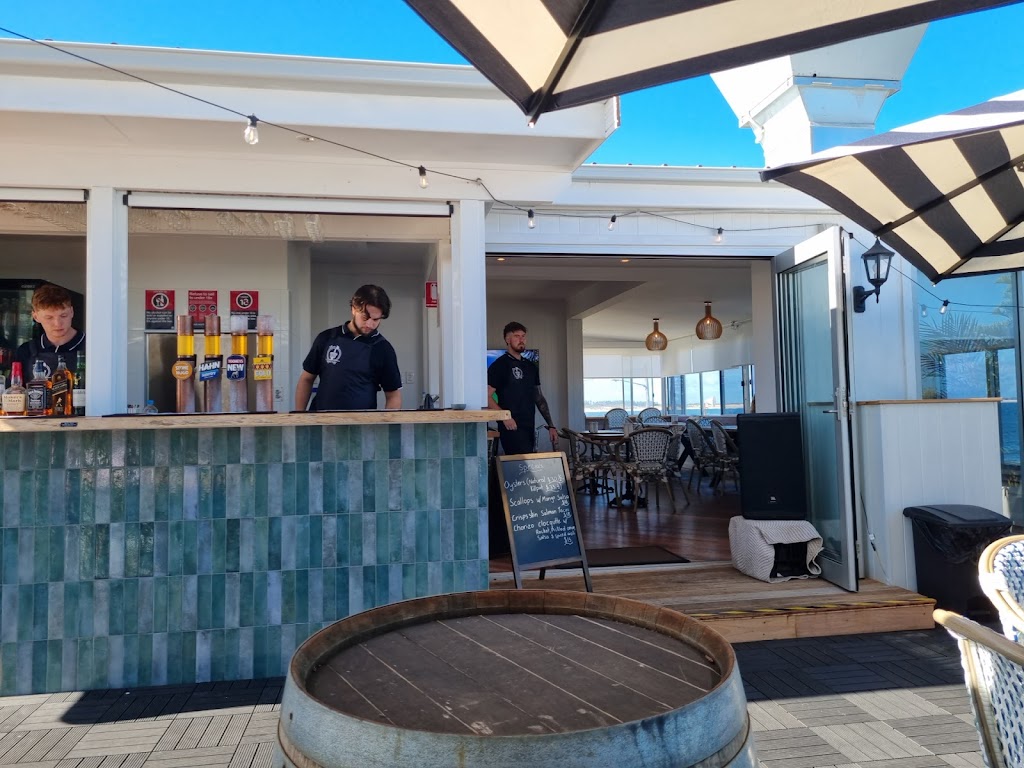 Lexies Crows Nest | 128 Mitchell St, Stockton NSW 2295, Australia | Phone: (02) 4928 4226