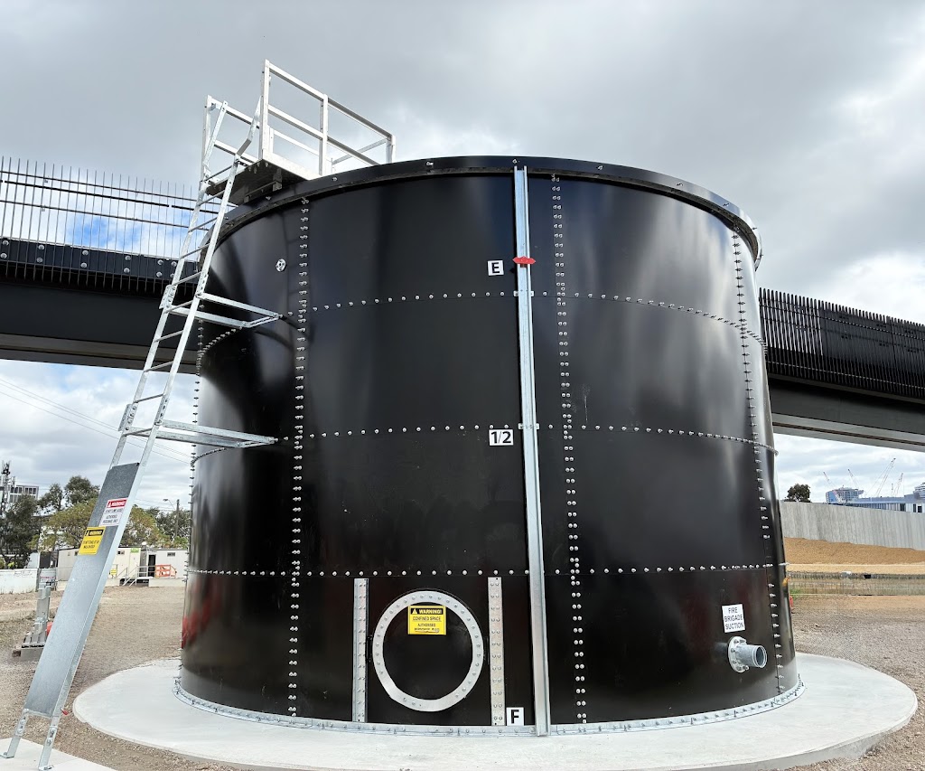 Apex Tanks | 22 Industrial Dr, Pakenham VIC 3810, Australia | Phone: (03) 8797 3894