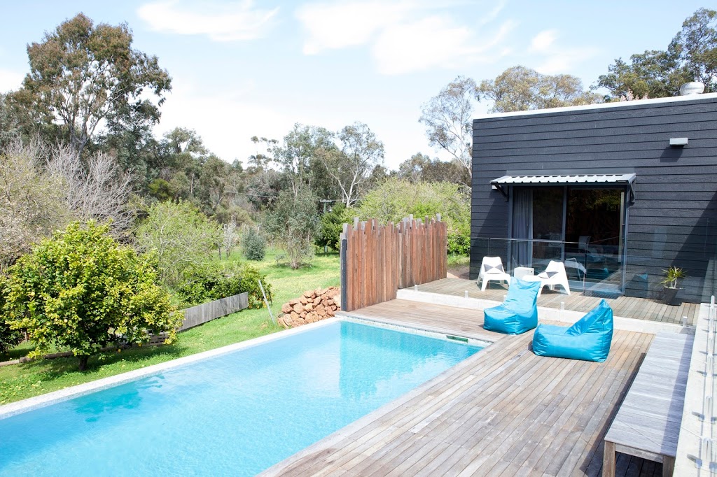 Quenda Guesthouse | 525 Falls Rd, Hovea WA 6071, Australia | Phone: 0432 250 905