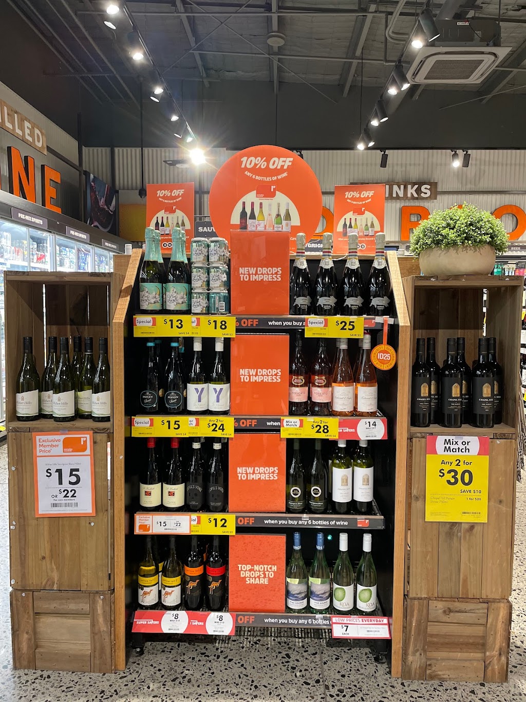 BWS Greenvale Lakes | liquor store | F1/200-230 James Mirams Dr, Roxburgh Park VIC 3064, Australia | 0383399921 OR +61 3 8339 9921