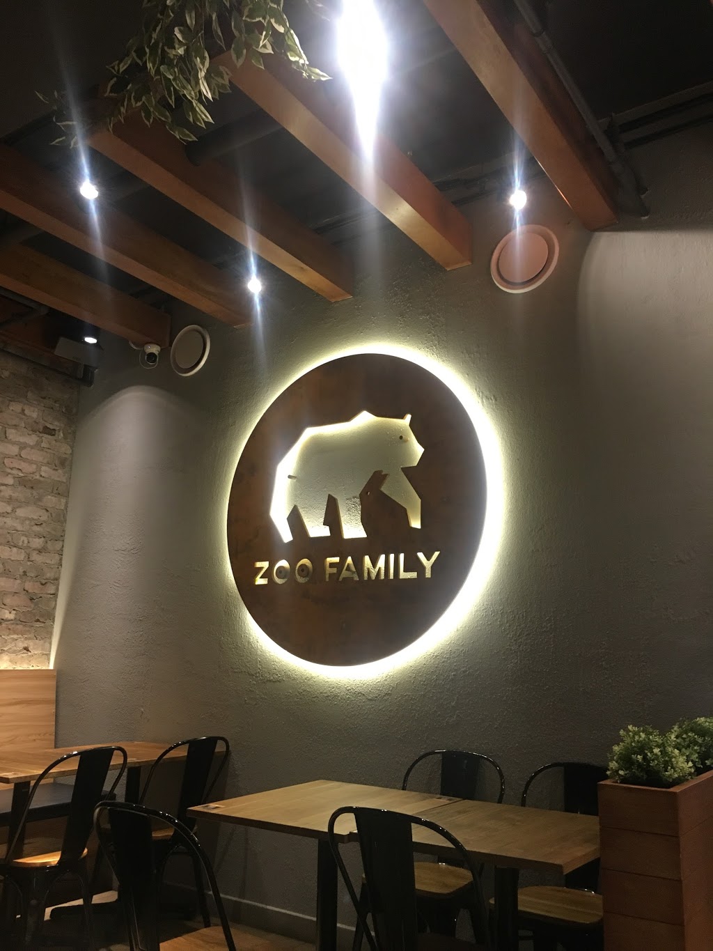 Zoo Republic | restaurant | 9 Archibald Ave, Waterloo NSW 2017, Australia